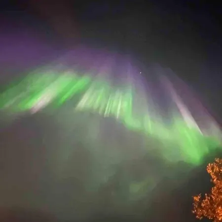 別荘 Med Ti Senger Pa Skaidi *