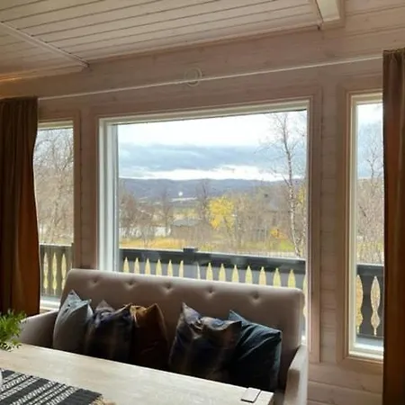 Holiday home Med Ti Senger Pa Skaidi *